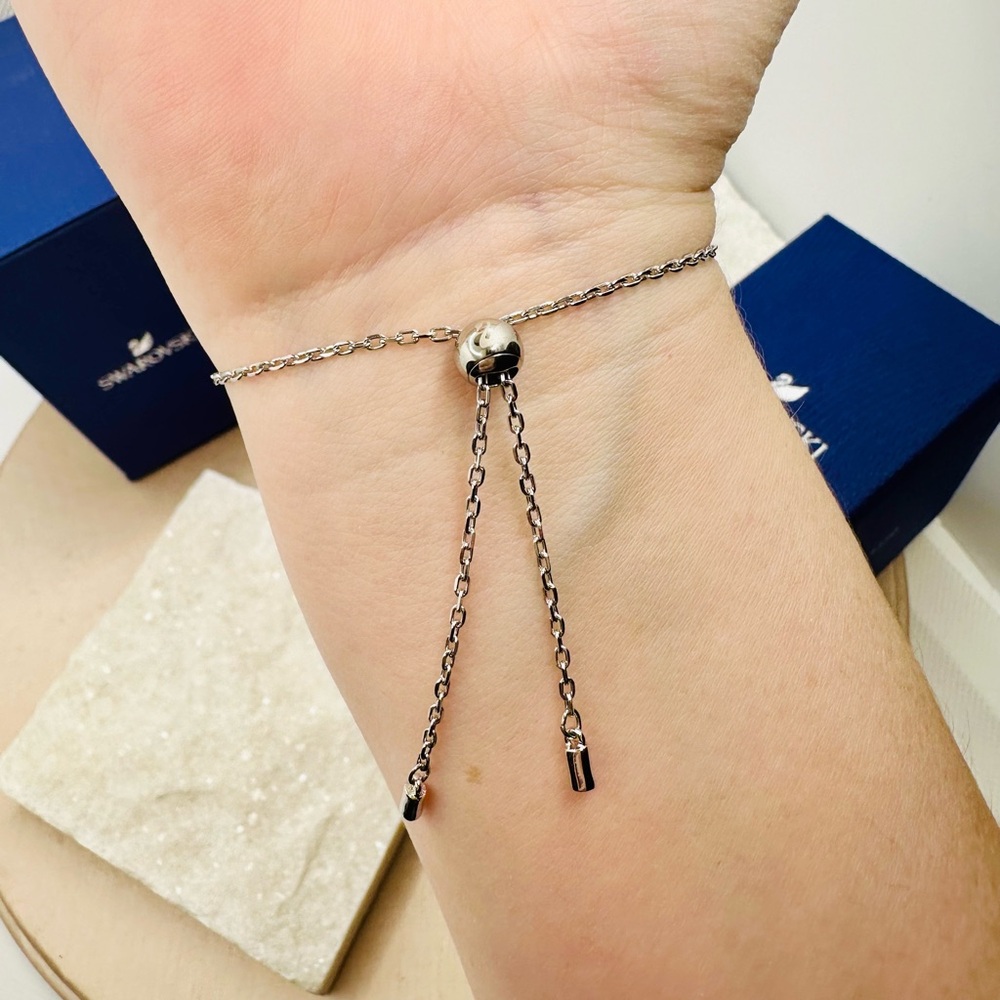 NEW! Swarovski Minimalist Rhodium-Plated Ginger Disc Chain - Picture 9 of 16